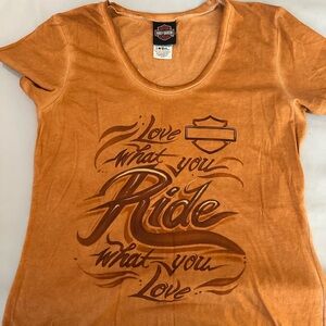 Women’s nwot Harley top. Burnt orange